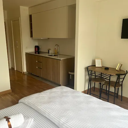 A&j Bw Apartment Belgrade